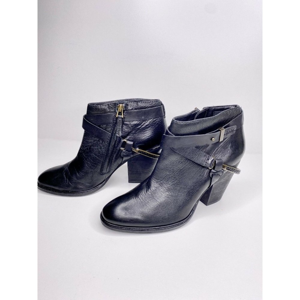 Dolce Vita Boots Size Size 8 Women's Black Ankle Bootie Zipper Buckle Round Toe